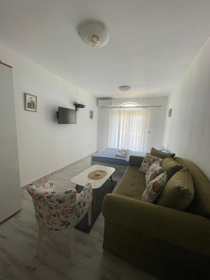 Luna Apartments บุดวา ภายนอก รูปภาพ