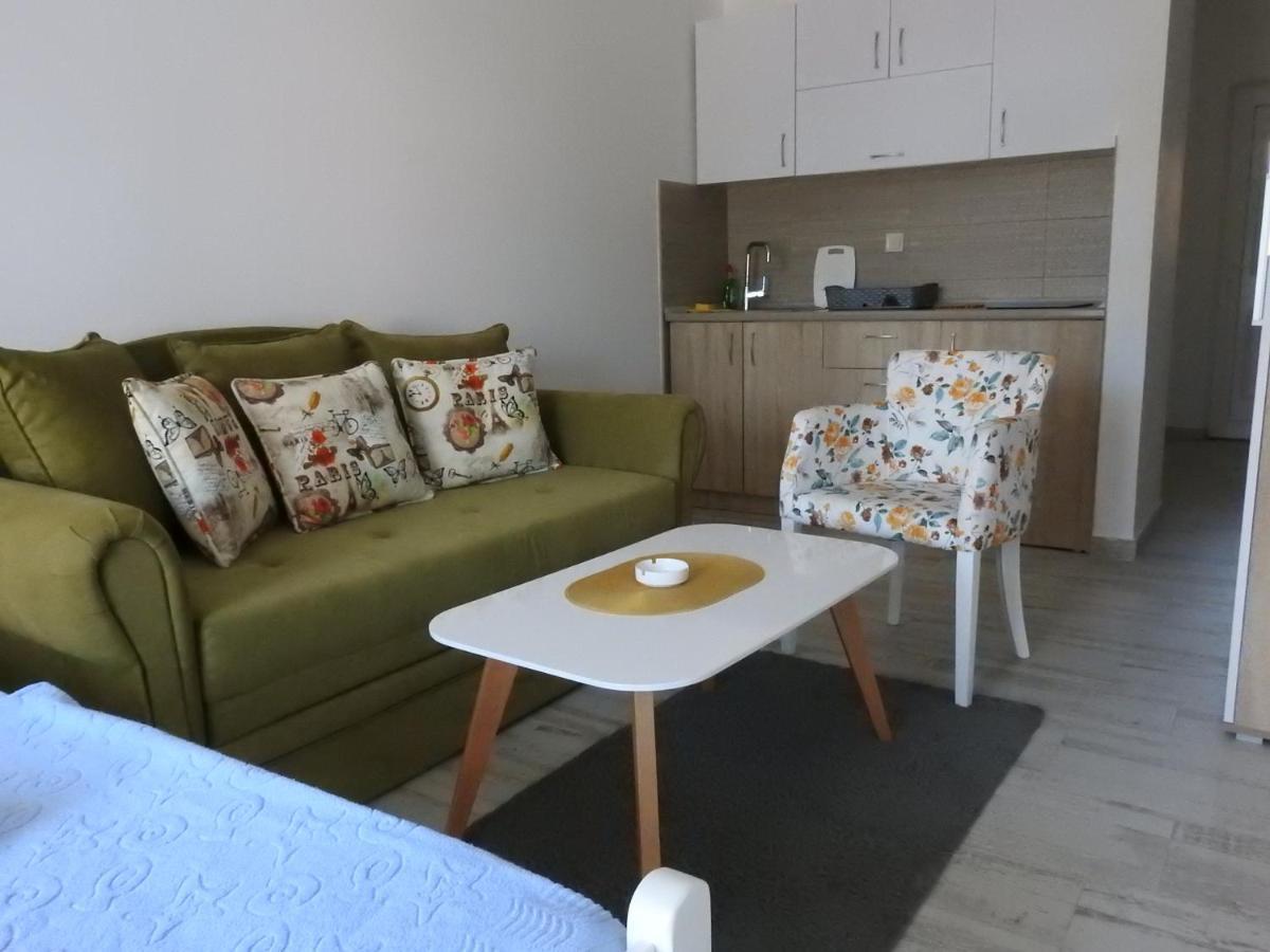 Luna Apartments บุดวา ภายนอก รูปภาพ