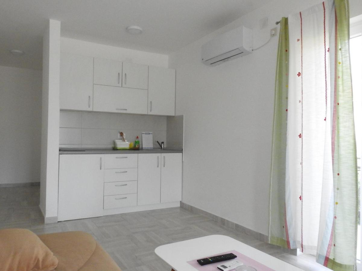 Luna Apartments บุดวา ภายนอก รูปภาพ