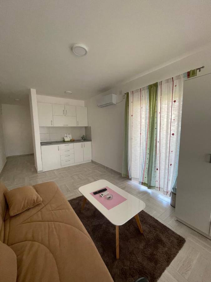 Luna Apartments บุดวา ภายนอก รูปภาพ