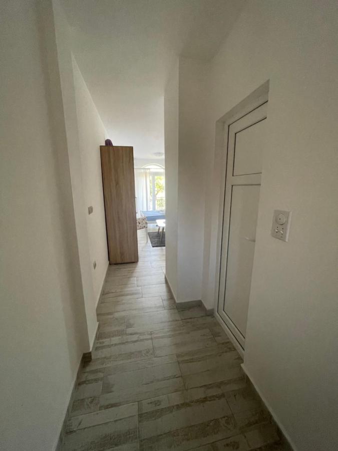 Luna Apartments บุดวา ภายนอก รูปภาพ