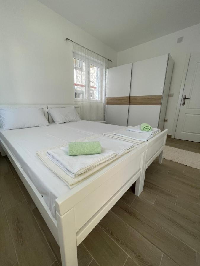 Luna Apartments บุดวา ภายนอก รูปภาพ