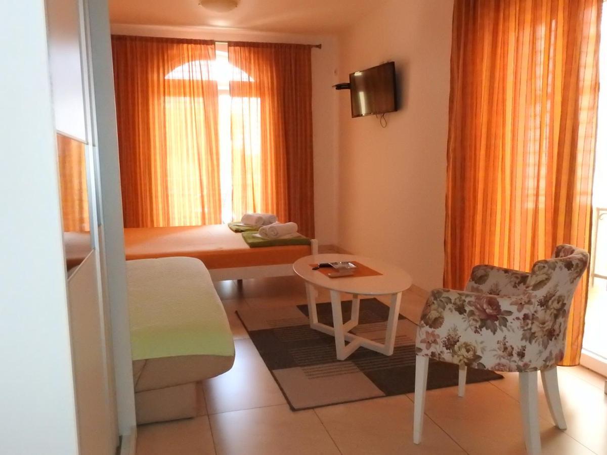 Luna Apartments บุดวา ภายนอก รูปภาพ