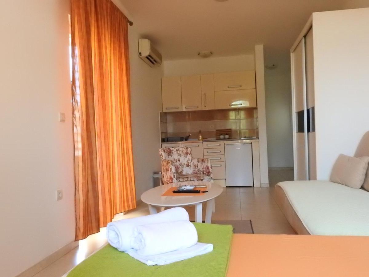 Luna Apartments บุดวา ภายนอก รูปภาพ