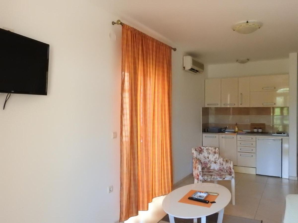 Luna Apartments บุดวา ภายนอก รูปภาพ